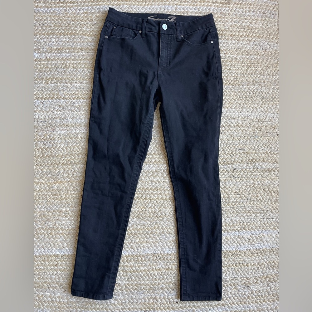 Seven for all Mankind Black Tummyless High Rise Skinny Denim size 10 EUC